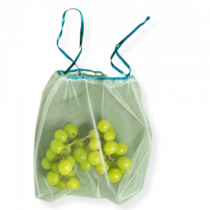 grapes in reusable produce bag